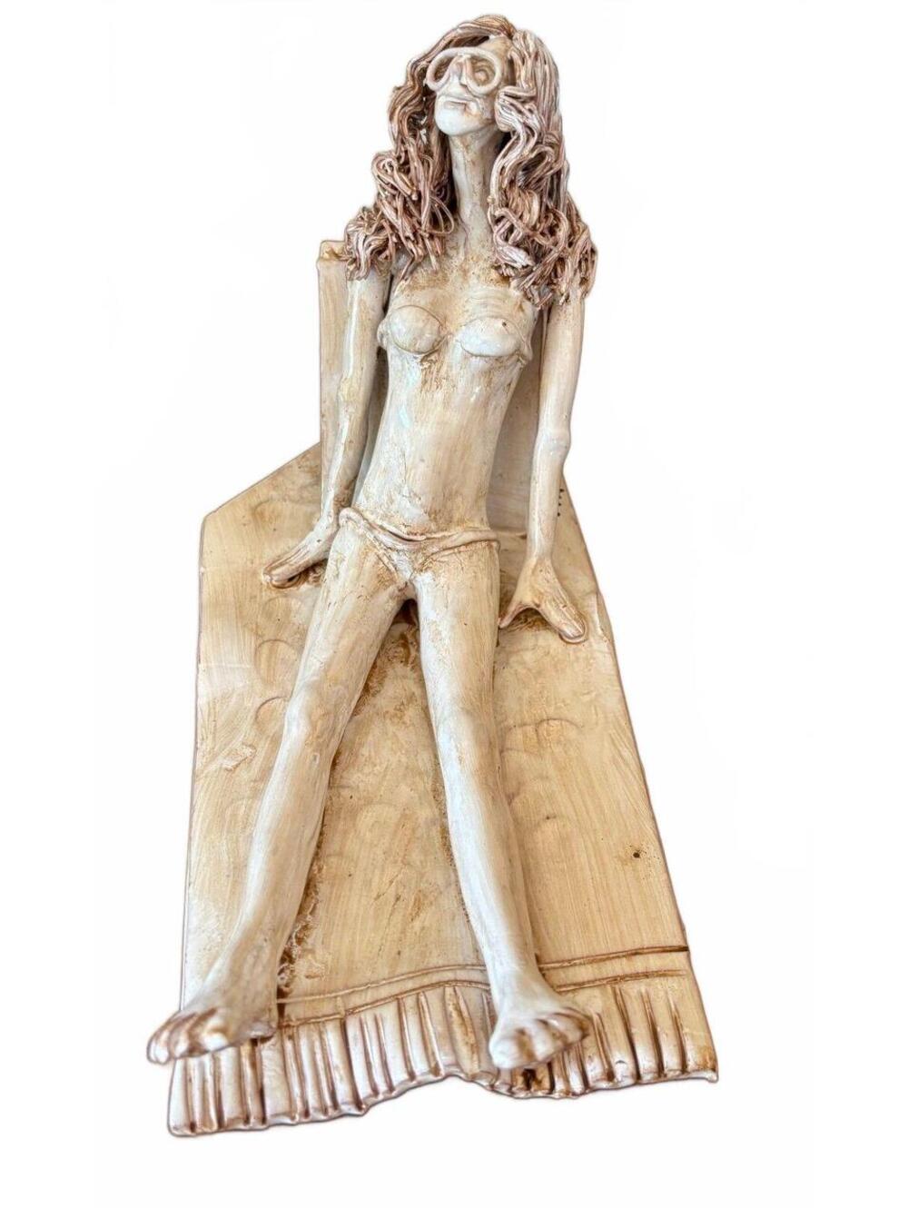 Vintage Dino Bencini Italy Ceramic Reclining Woman Sculpture Figurine